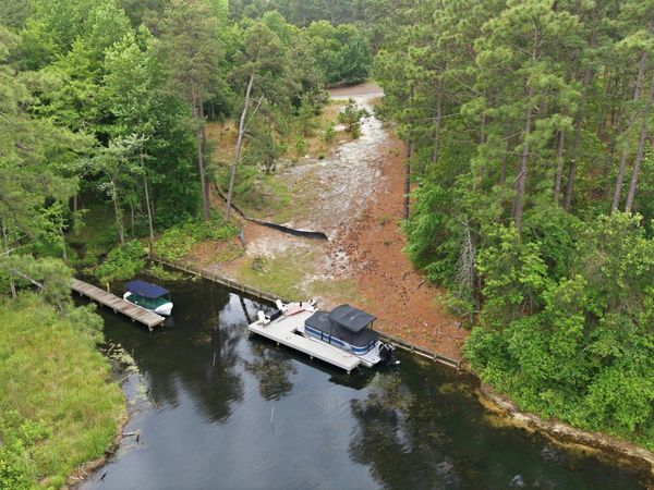 137 Callis Circle , West End, NC 27376