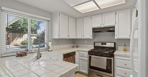 777 Cobble Hill Way, Galt, CA 95632 Photo