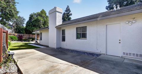777 Cobble Hill Way, Galt, CA 95632 Photo