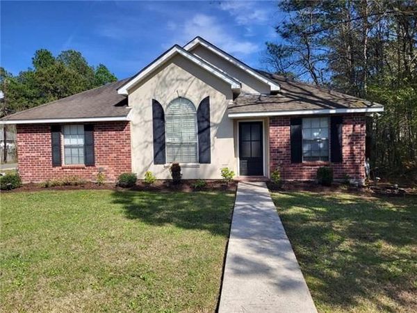 70096 10TH Street , Covington, LA 70433