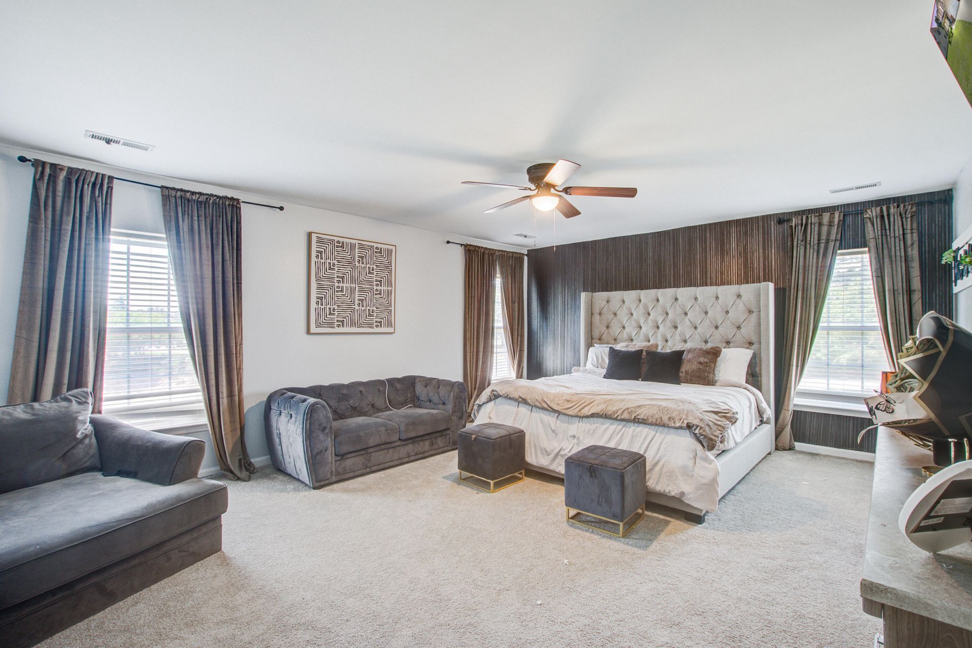 423 Glenmore Drive Photo 27