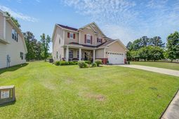 423 Glenmore Drive photo 4