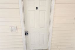 1306 River Oaks Dr.  photo 4