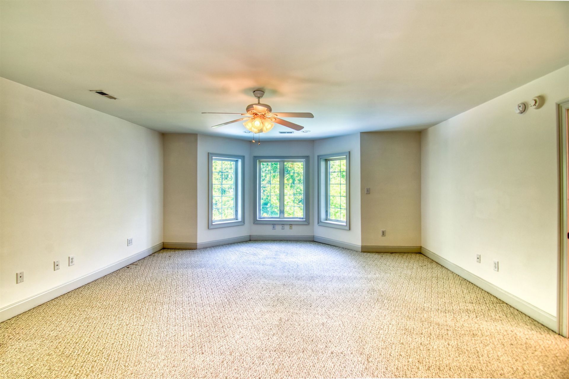256 Long Ridge Dr. Photo 15