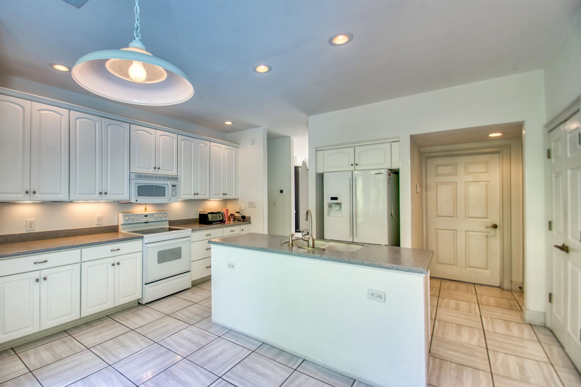 256 Long Ridge Dr. Photo 36