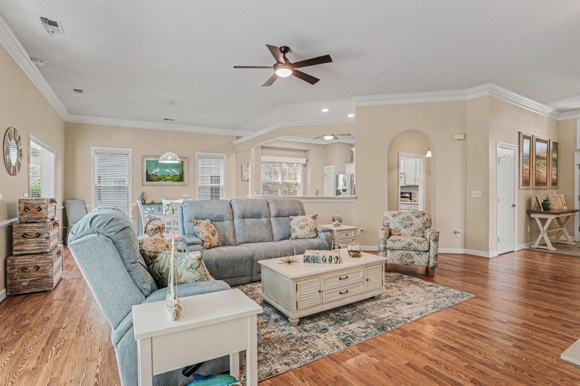 9835 Winchester Ct. Photo 5