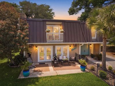 405 6th Ave. S , North Myrtle Beach, SC 29582