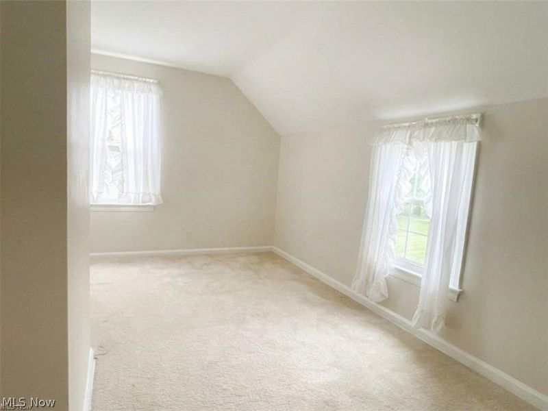 2800 Hillside Road, Seven Hills, OH 44131 Photo 13