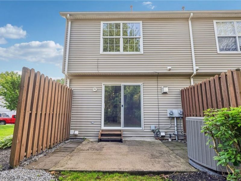 1352 Meadow Run, Copley, OH 44321 Photo 5