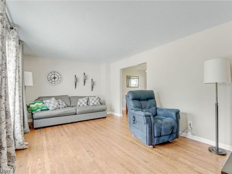 6430 Glenallen Avenue, Solon, OH 44139 Photo 8