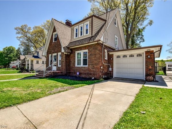 909 Lincoln Drive , Conneaut, OH 44030