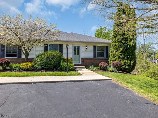 301 willow , Huron, OH 44839