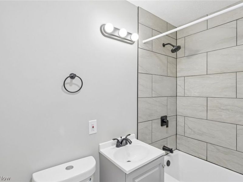 29234 Grand Boulevard, Wickliffe, OH 44092 Photo 24