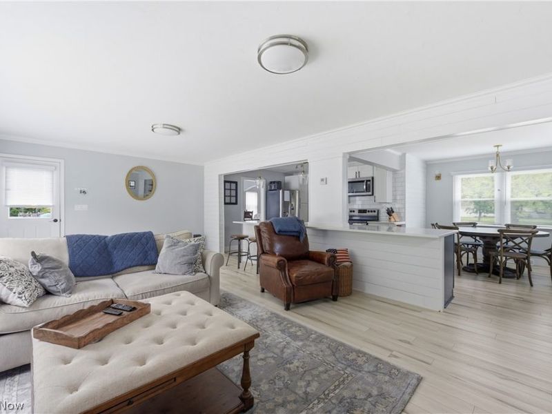6294 Chestnut Road, Independence, OH 44131 Photo 12