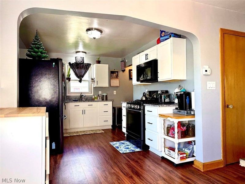 528 Maple Street SW, Sugarcreek, OH 44681 Photo 23