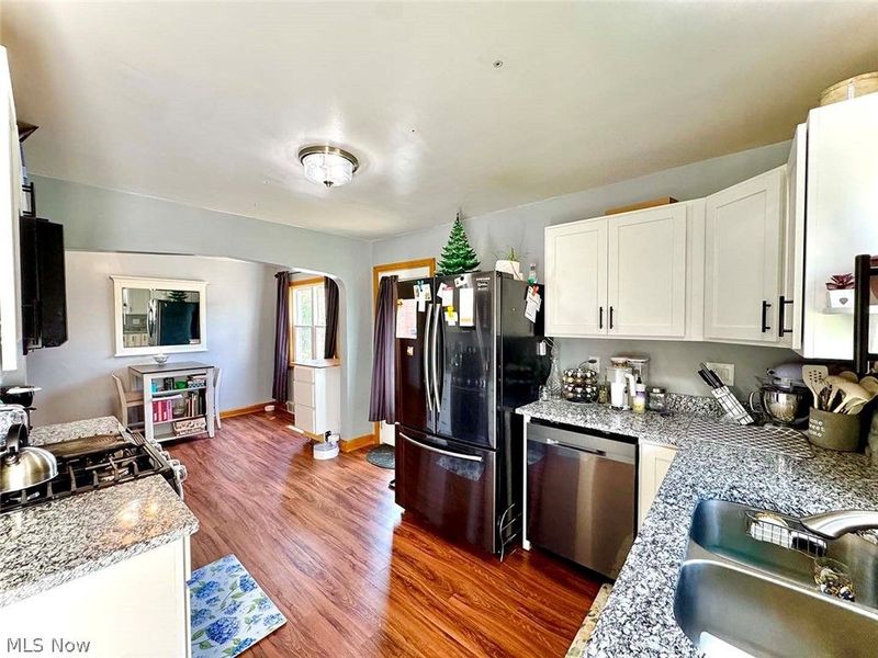 528 Maple Street SW, Sugarcreek, OH 44681 Photo 26