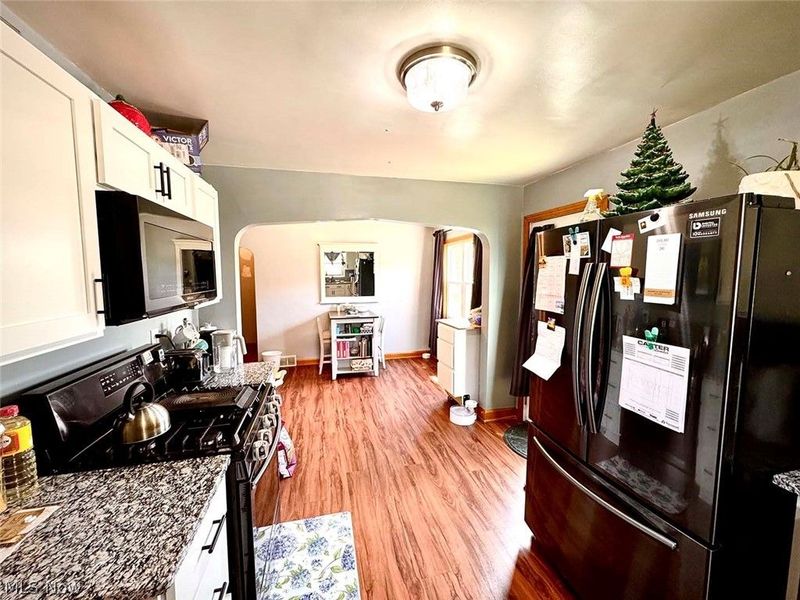 528 Maple Street SW, Sugarcreek, OH 44681 Photo 27