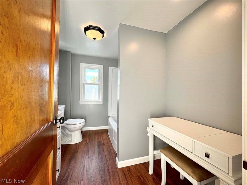 528 Maple Street SW, Sugarcreek, OH 44681 Photo 33