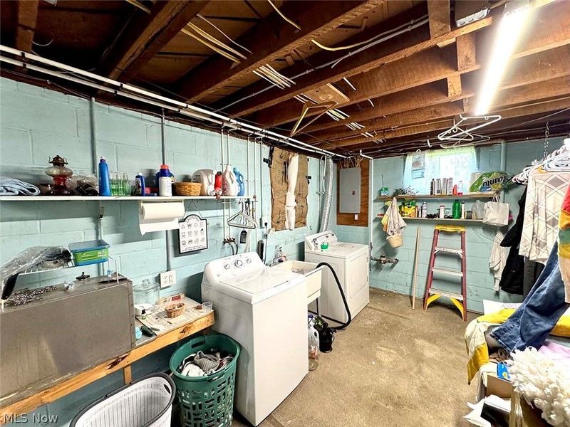 528 Maple Street SW, Sugarcreek, OH 44681 Photo 40