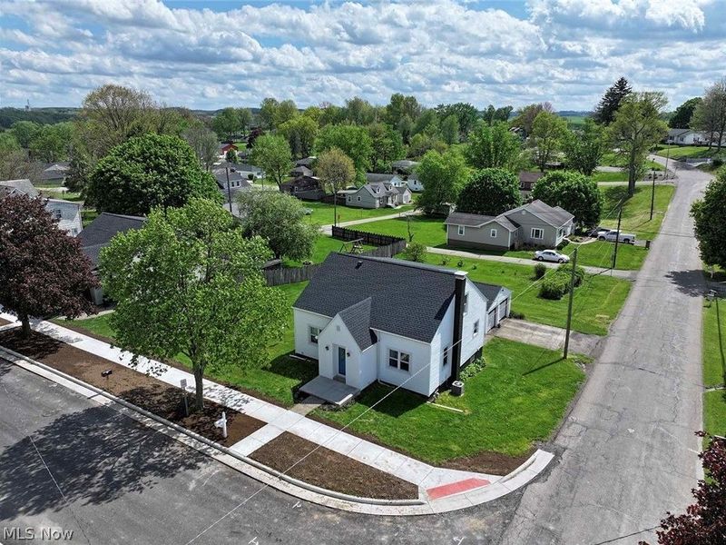 528 Maple Street SW, Sugarcreek, OH 44681 Photo 5