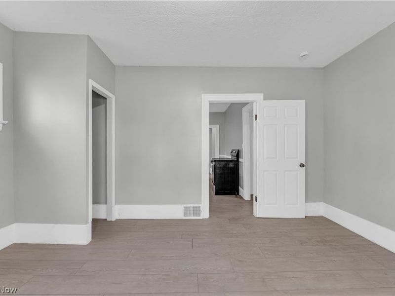 3429 Martin Luther King Jr Drive, Cleveland, OH 44104 Photo 7