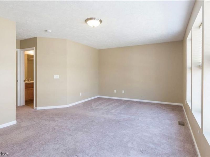 442 Turner Drive , Akron, OH 44321 Photo 17