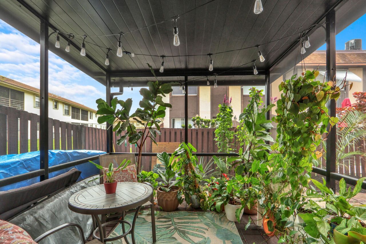 2116 Sherwood Forest Boulevard, Unit 28, West Palm Beach, FL 33415 Photo
