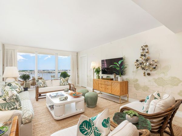 1801 S Flagler Drive, Unit 1007, West Palm Beach, FL 33401