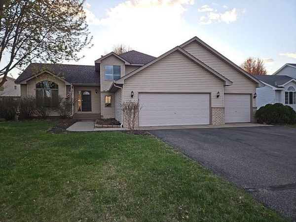 13788 Goldenrod Street NW, Andover, MN 55304