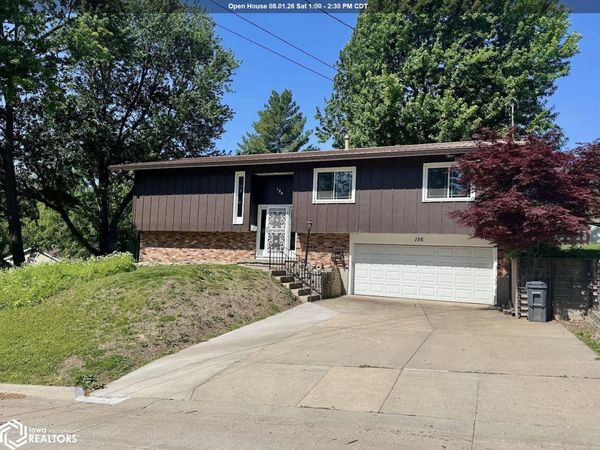 156 Crestview Drive, Burlington, IA 52601