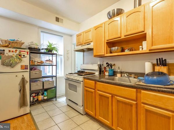 129 W SUSQUEHANNA AVENUE , Unit 2F, PHILADELPHIA, PA 19122