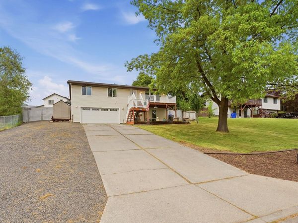 13215 E Heroy Ave, Spokane Valley, WA 99216