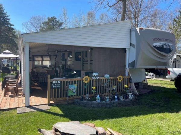 80 Brennan , Unit 1317, Pulaski, NY 13142