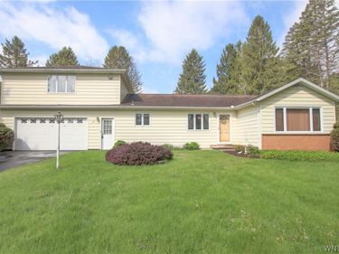 500 Ostrander Road, East Aurora, NY 14052