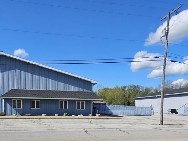 950 Wabash Avenue , Chesterton, IN 46304