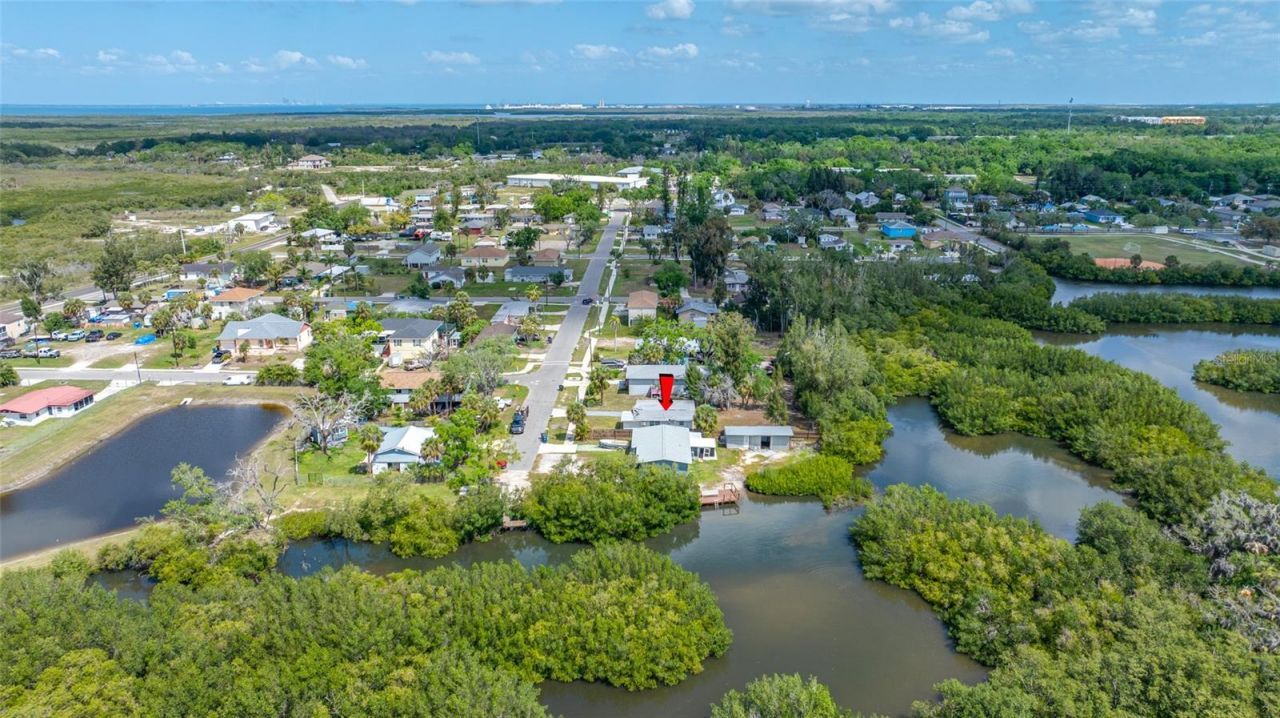 6908 11th Avenue E, Palmetto, FL 34221 Photo