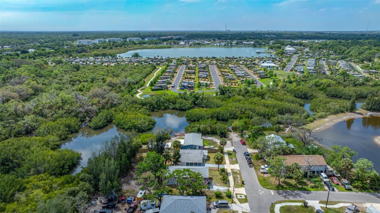 6908 11th Avenue E, Palmetto, FL 34221 Photo