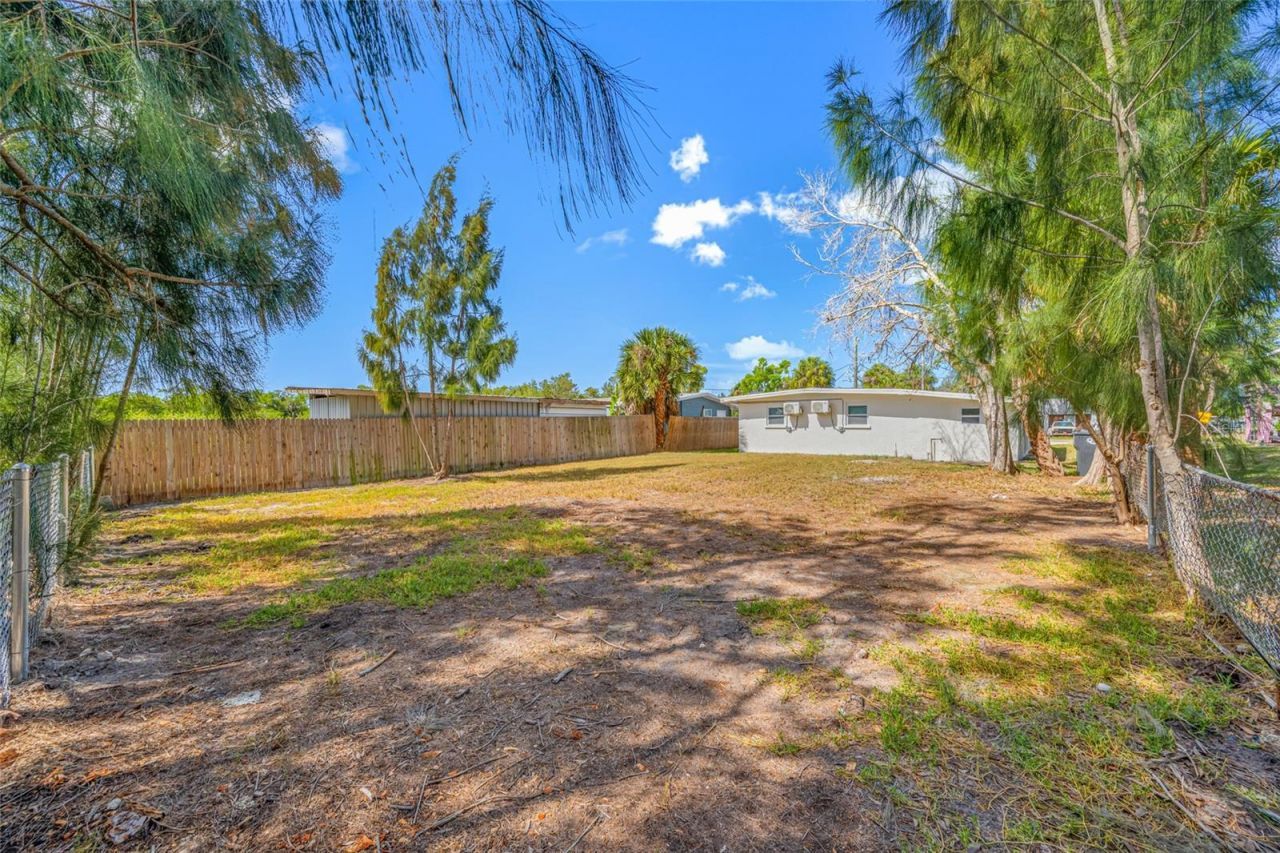 6908 11th Avenue E, Palmetto, FL 34221 Photo