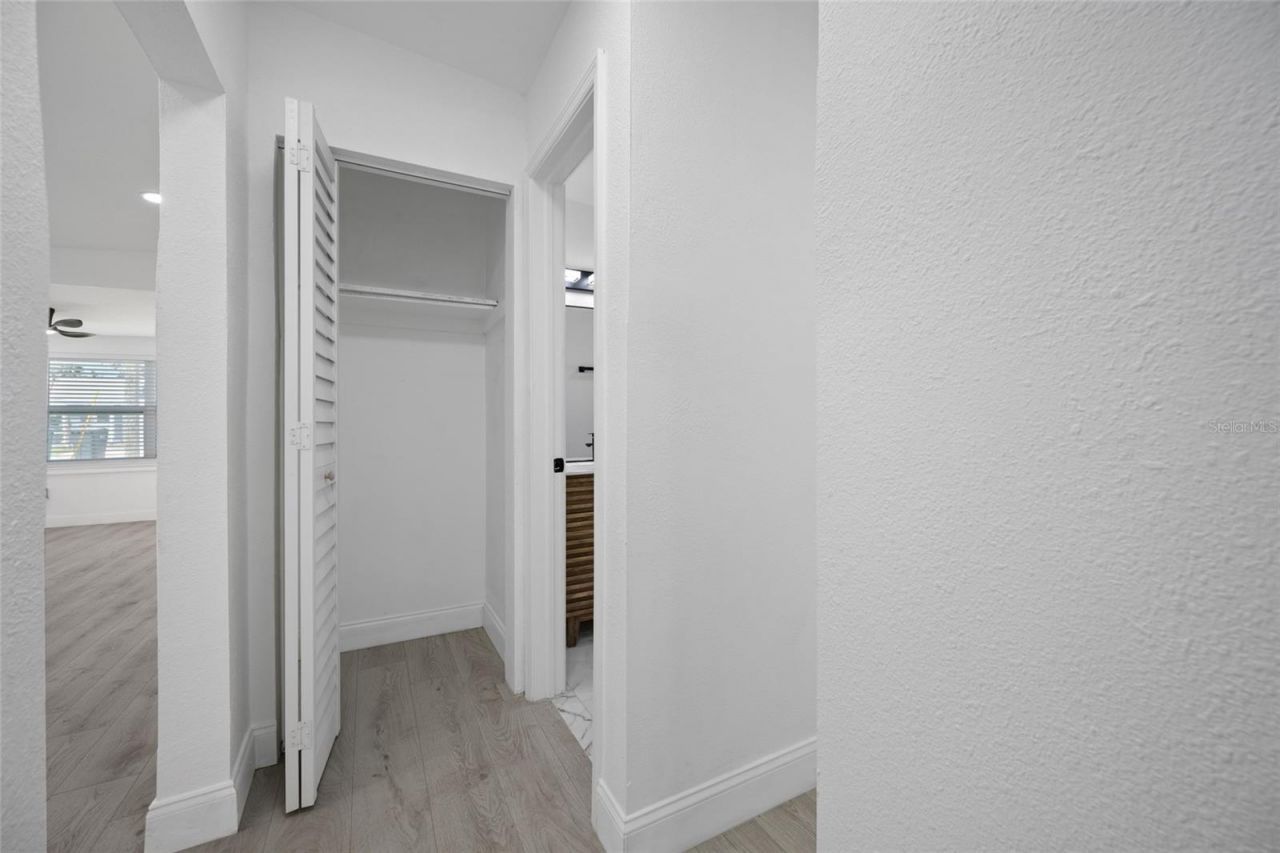 6908 11th Avenue E, Palmetto, FL 34221 Photo