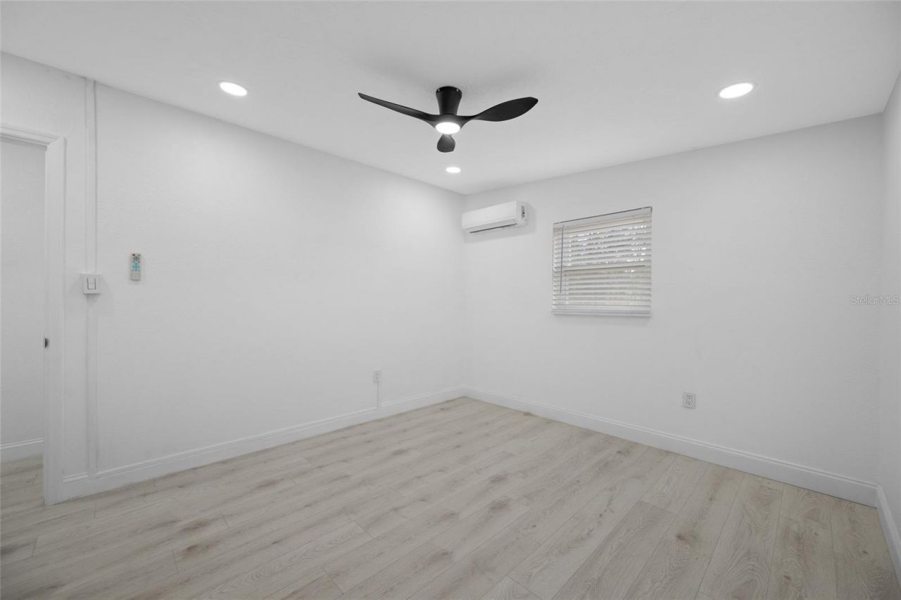 6908 11th Avenue E, Palmetto, FL 34221 Photo