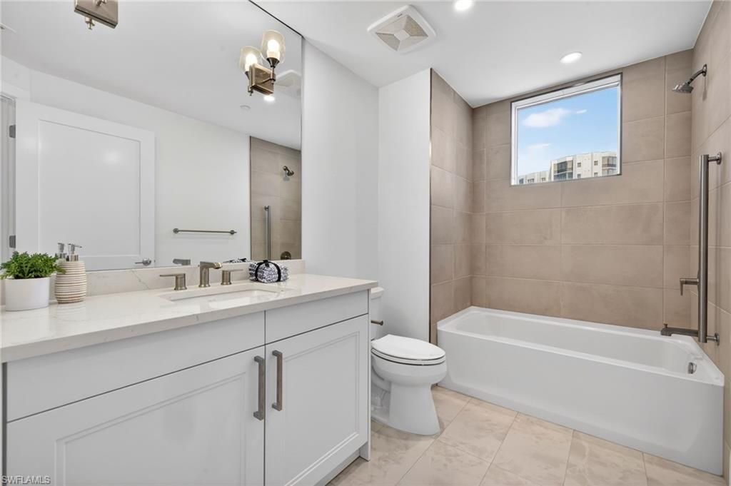 4142 Bay Beach Ln , Unit 301, Fort Myers Beach, FL 33931 Photo