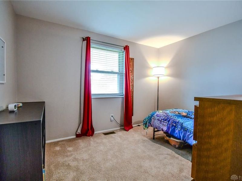 7760 Somerville Drive, Huber Heights, OH 45424 Photo 28