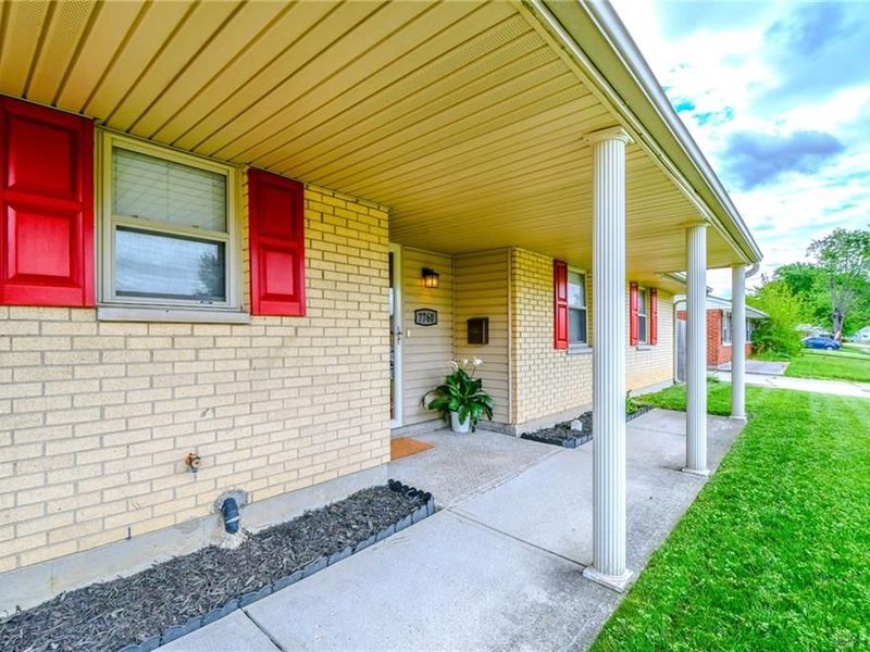 7760 Somerville Drive, Huber Heights, OH 45424 Photo 5