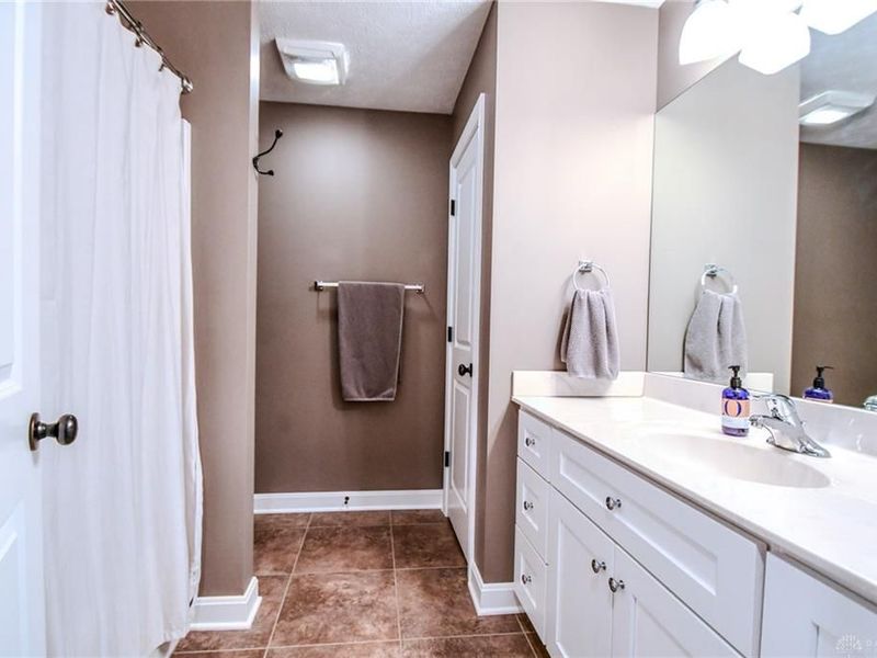 2313 Larkspur Drive, Troy, OH 45373 Photo 35