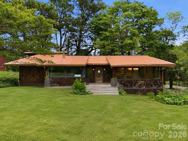 250 Potato Branch Road , Leicester, NC 28748