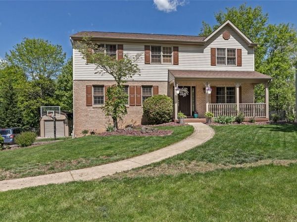 340 Dogwood Dr , Delmont, PA 15626