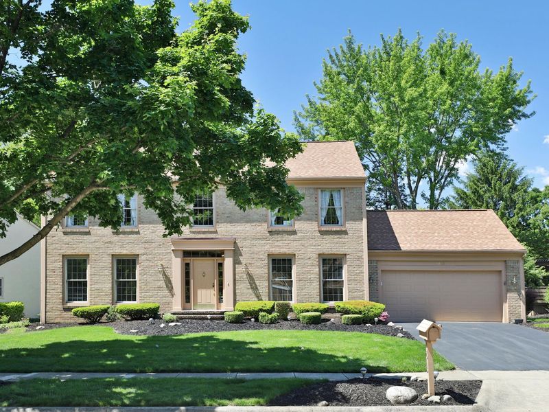 5613 Corey Swirl Drive , Dublin, OH 43017 Photo 2