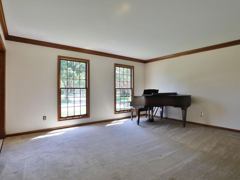 5613 Corey Swirl Drive , Dublin, OH 43017 Photo 7