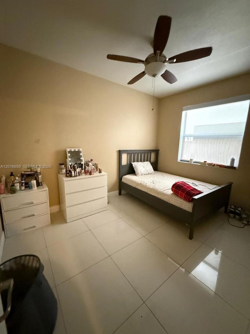 9845 NW 86th Ter, Doral, FL 33178 Photo
