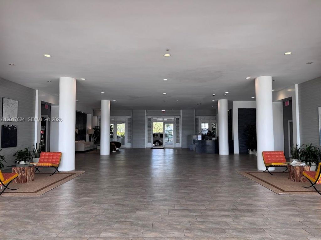 800 West Ave , Unit 441, Miami Beach, FL 33139 Photo